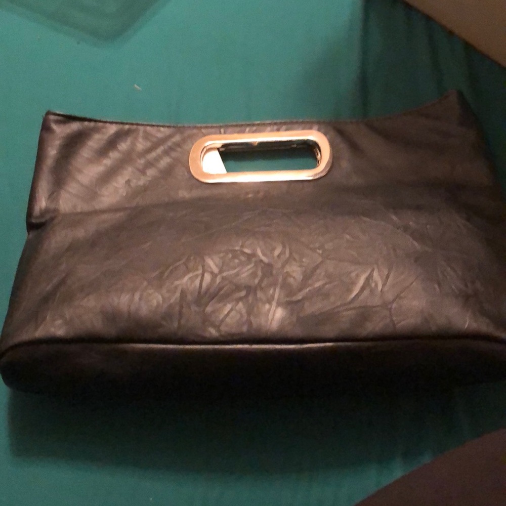 Blk/white purse